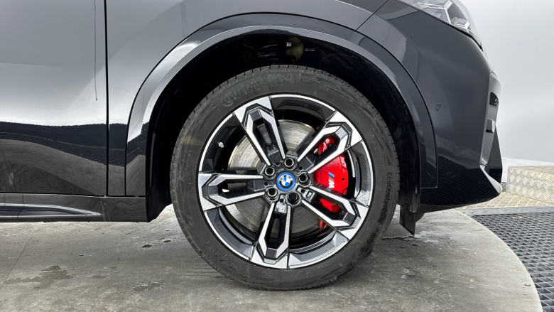 BMW iX2 150kW eDrive20 M Sport 65kWh 5dr Auto [Tech/Pro] Electric Hatchback